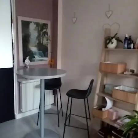 Maison Partagee Avec Un Privee * Мио